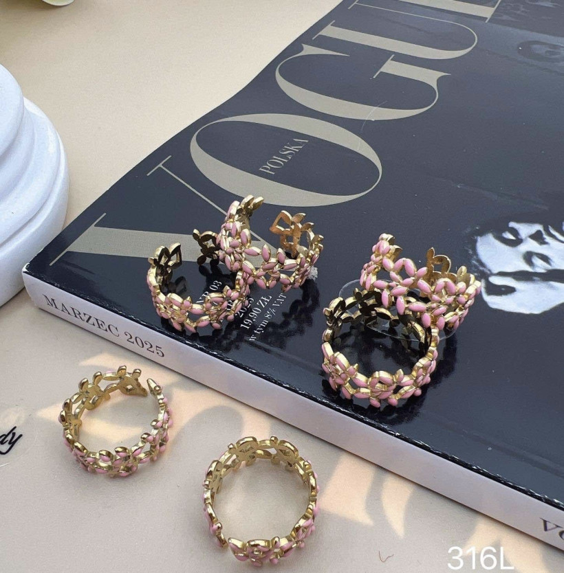 Pierścionek różowe listki 14098 N