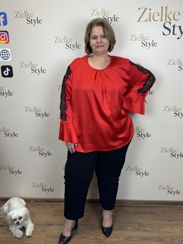 Italia nr.7 - Tunika jednokolorowa z koronką, rozszerzany rękaw - 28093 - czerwona