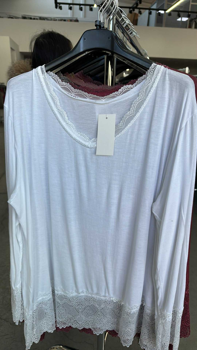 Italia nr 7 - Tunika jednokolorowa z koronką - 9914 - biała