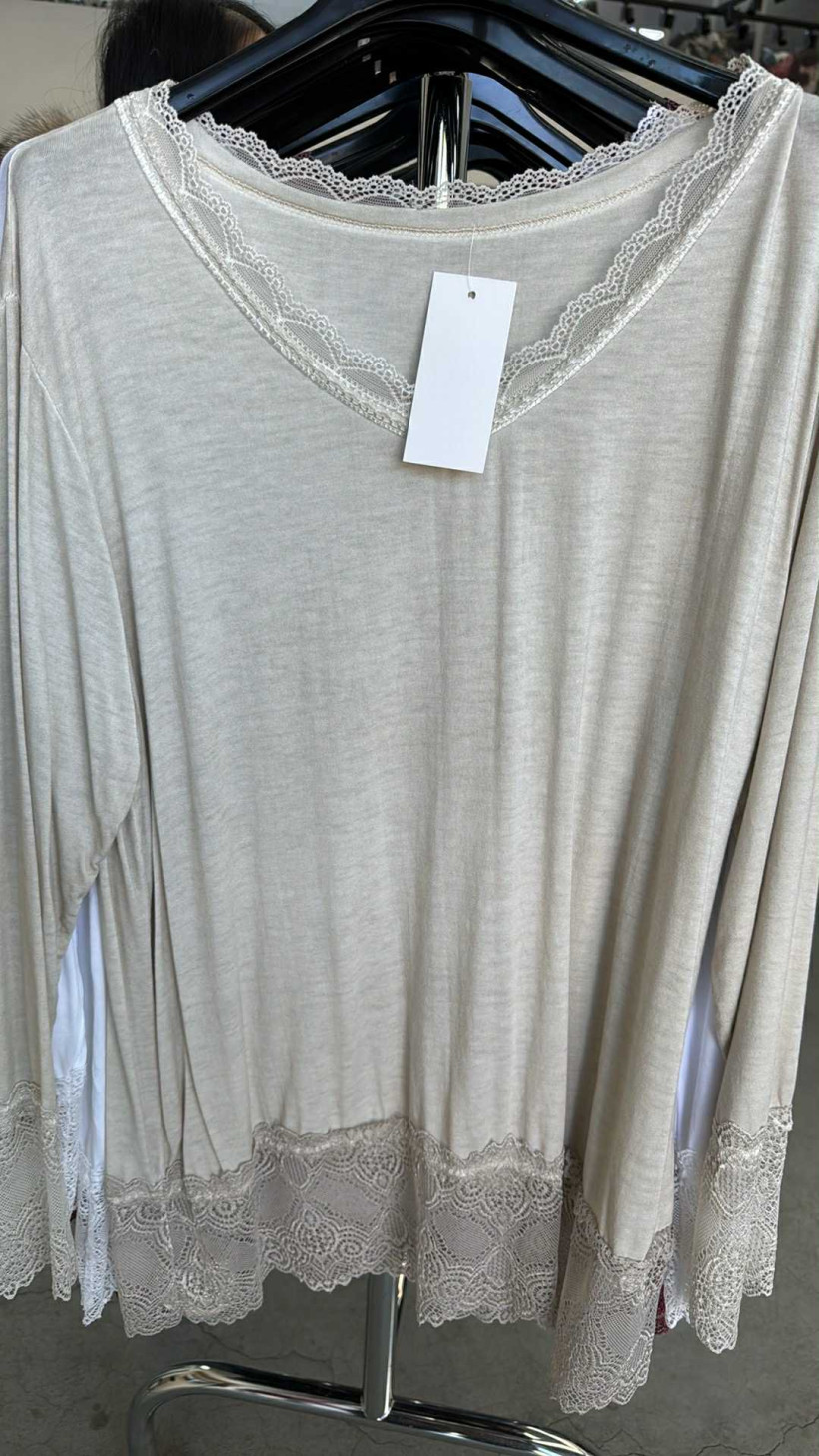 Italia nr 7 - Tunika jednokolorowa z koronką - 9914 - beżowa