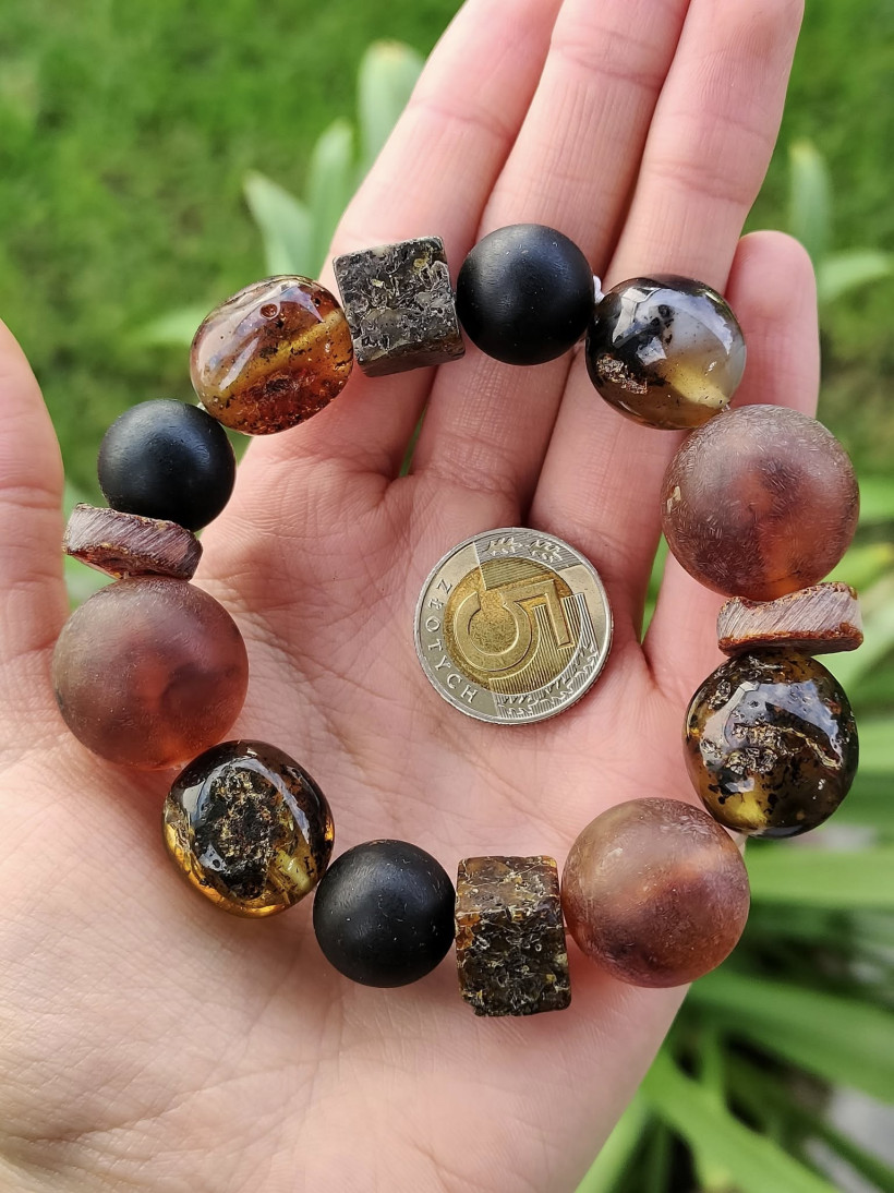 Bransoletka z naturalnego bursztynu bałtyckiego i matowego onyksu – duże korale, rękodzieło