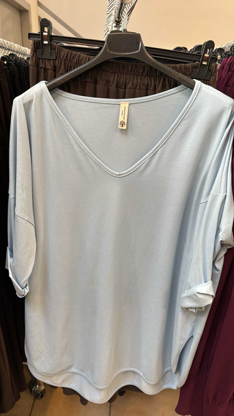 Italia nr V - Tunika jednokolorowa w serek, rękaw 3/4 - 21152 - błękit