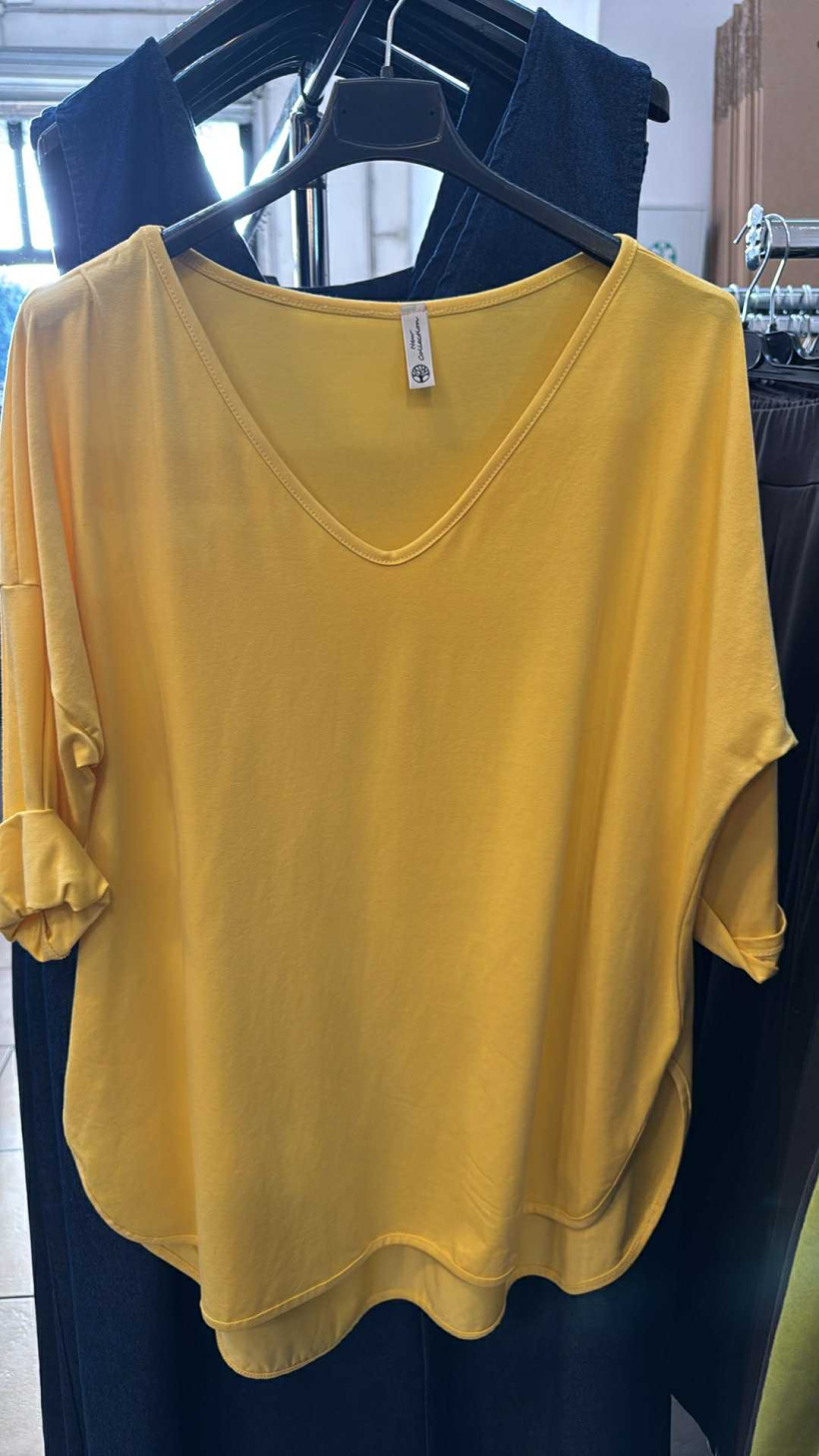 Italia nr V - Tunika jednokolorowa w serek, rękaw 3/4 - 21152 - żółty 