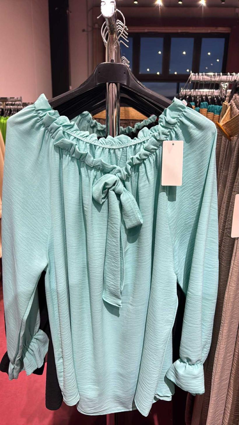 Italia nr 7 - Bluzka jednokolorowa, hiszpanka - 661547 - mięta