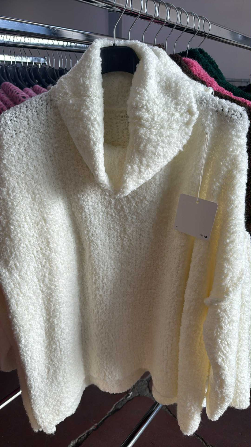 Italia nr.7 - Golf jednokolorowy buklowy - 25106 - biały 