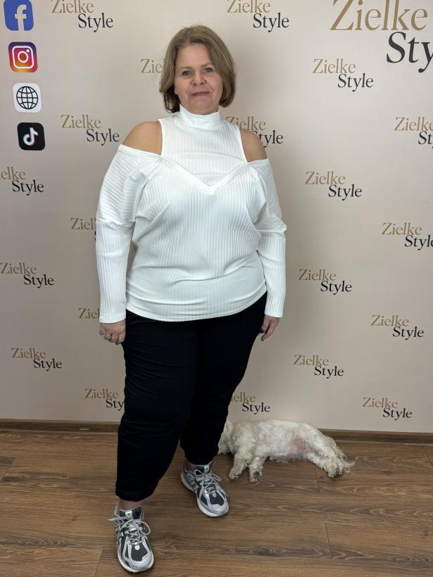 Bluzka z półgolfem szeroki prążek - 0014 - biała