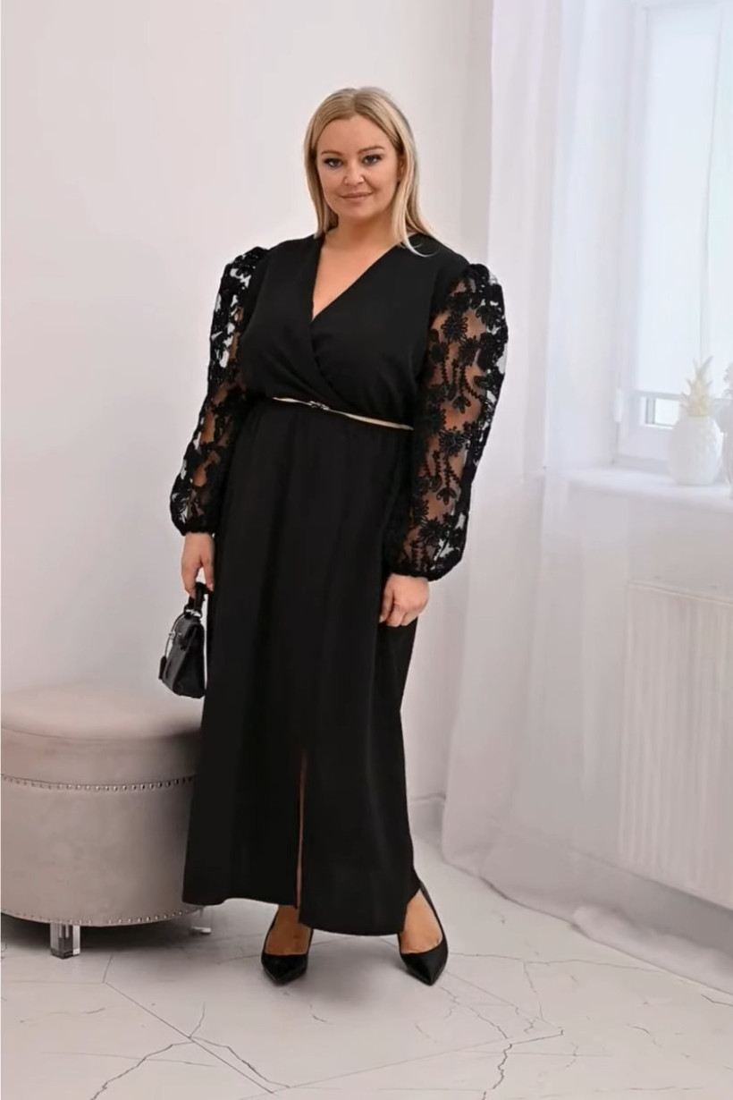 Elegancka sukienka Plus Size z kopertowym dekoltem
