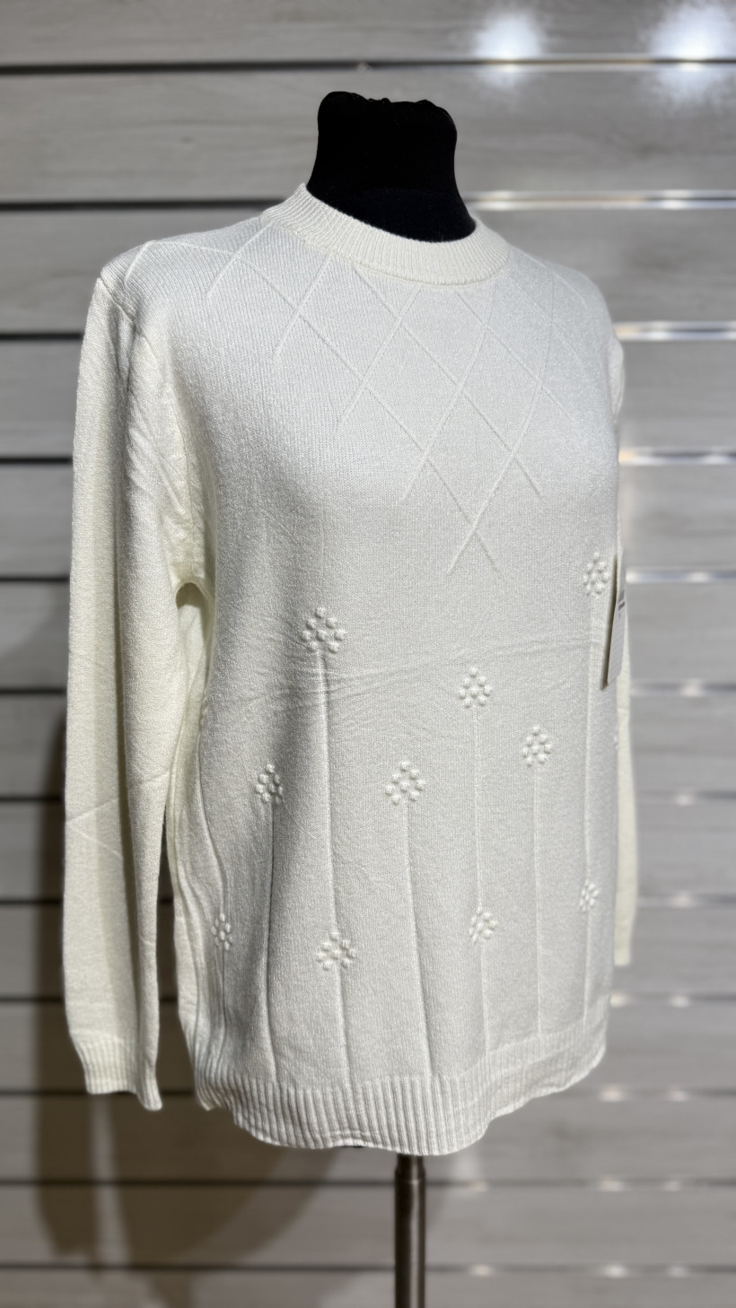 CAMISOLA COR UNICA RELEVO FLORES