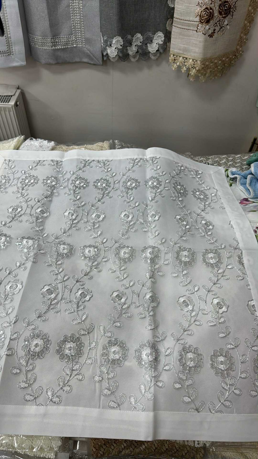 Bierznik , wyszywane kwiaty - 85/85 - K635