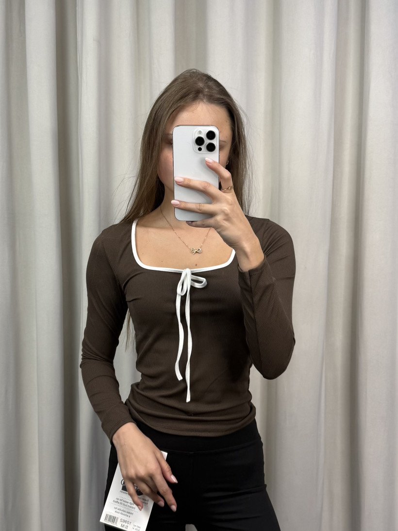 Bluzeczka z kokardką czekoladowa 