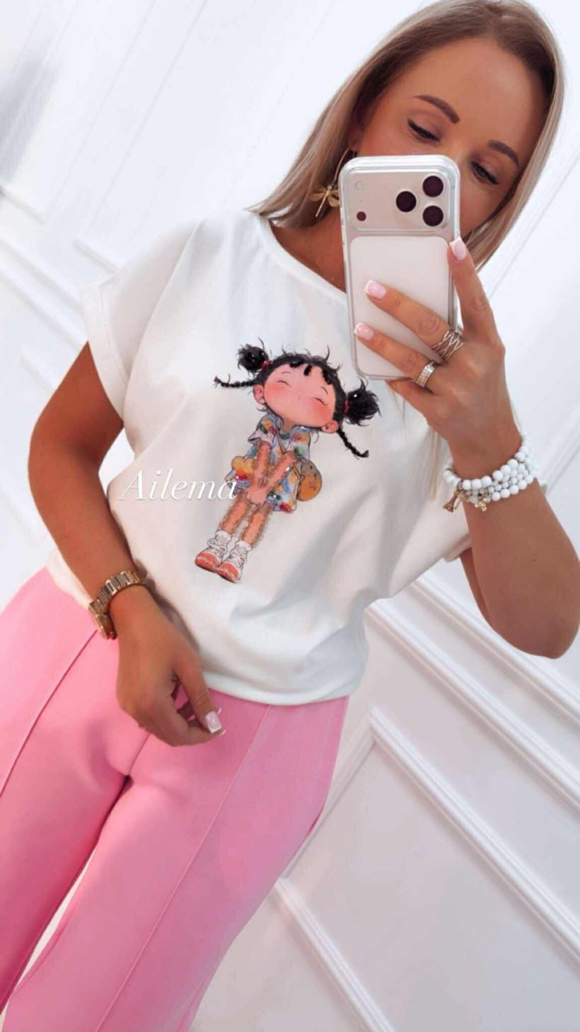 Bluzeczka Awsarre krótki rękaw 4883 zawstydzona dziewczynka 