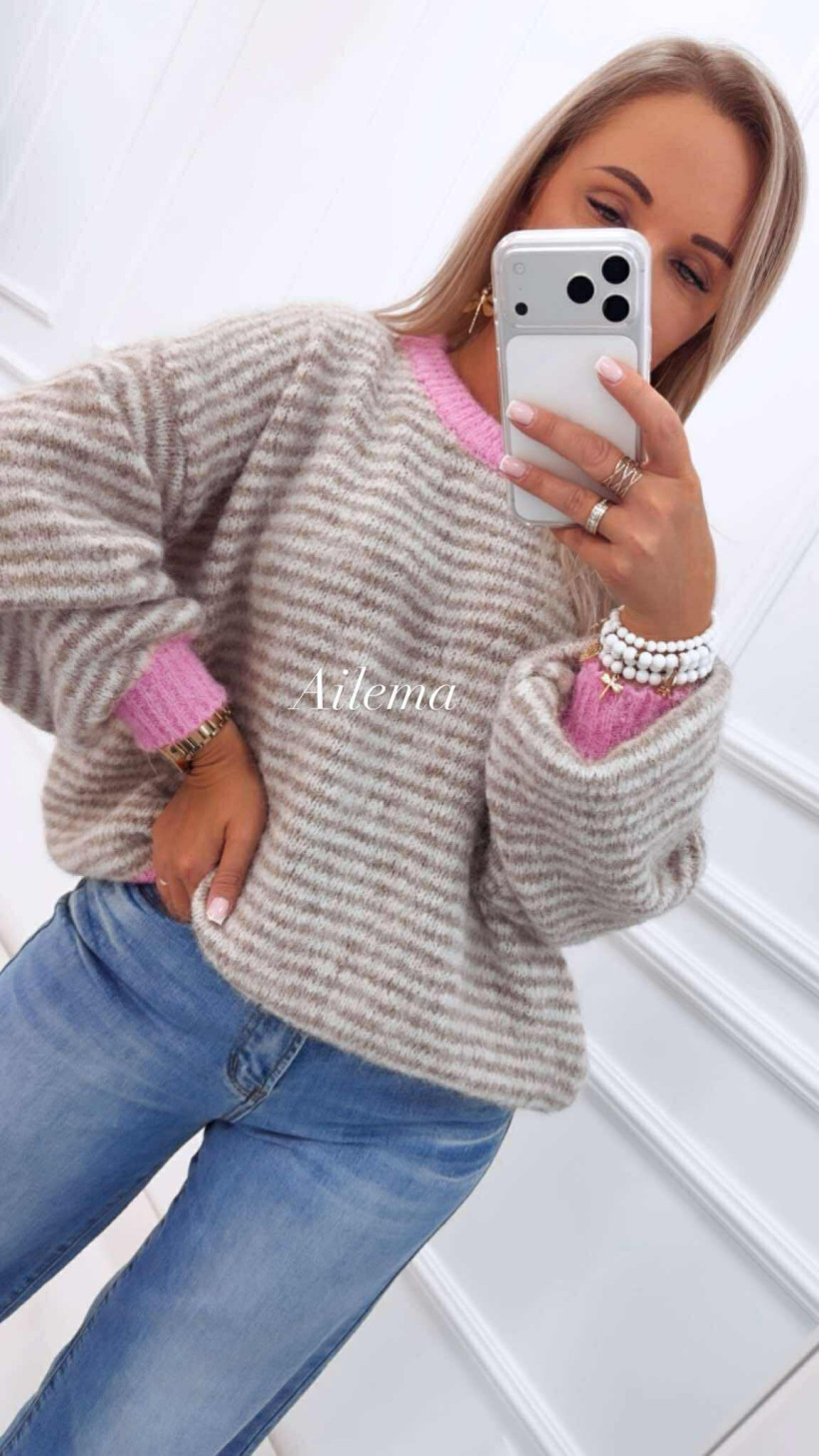 Sweter z okrągłym dekoltem 24 w paski