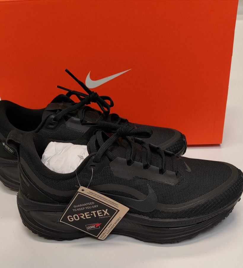 Nike Vomero r 40
