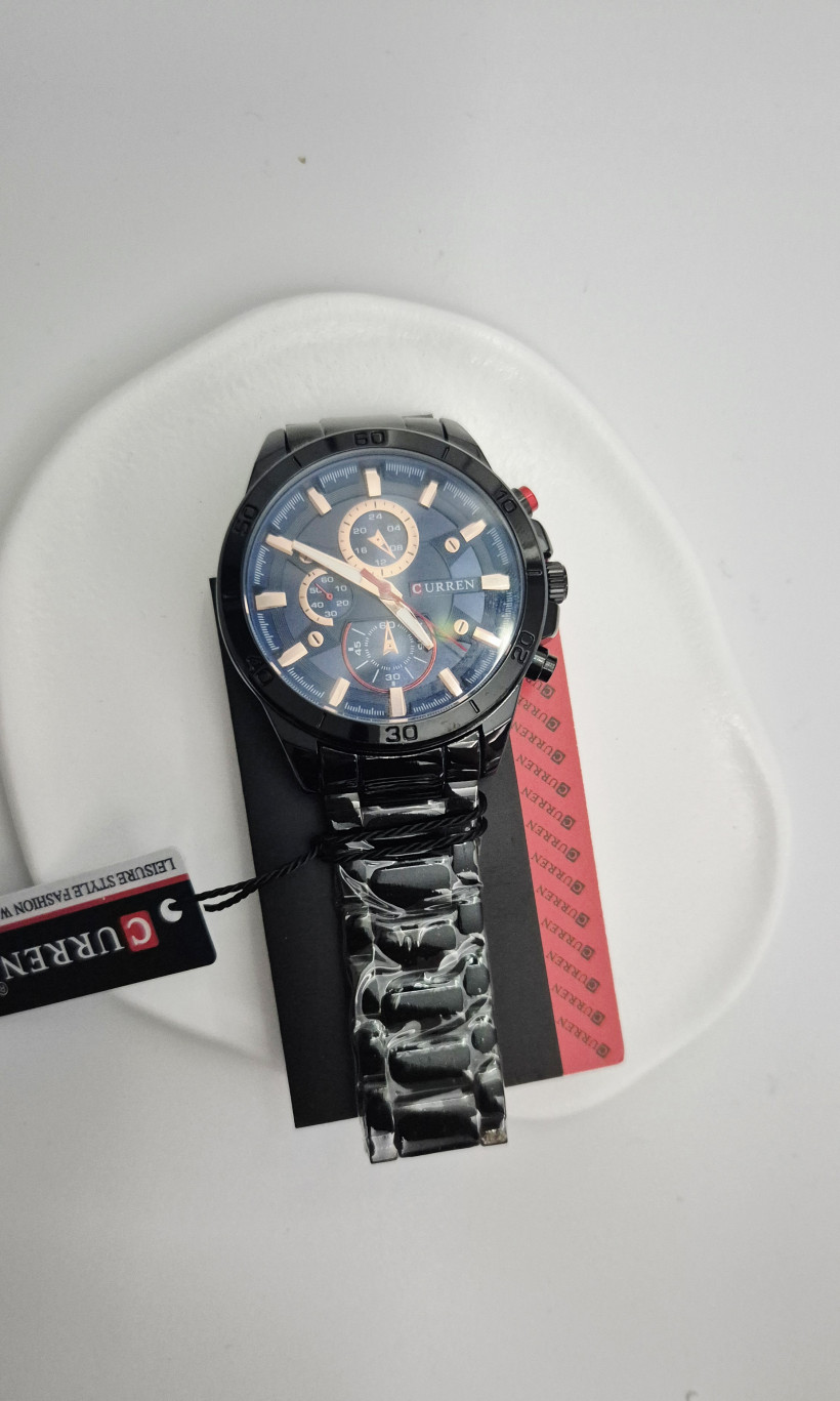 zegarek męski z granatową tarczą 