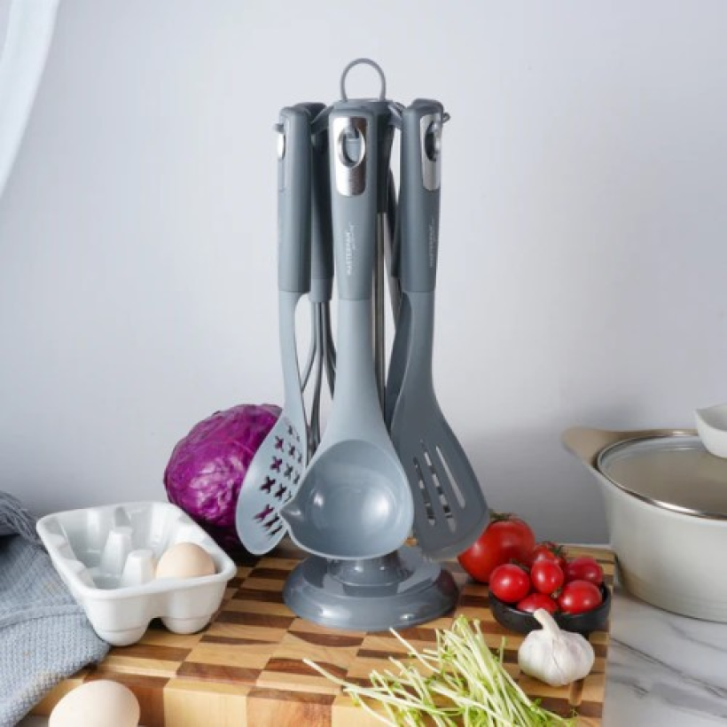 Zestaw przyborów silikonowych 7-częściowy - MP-6101