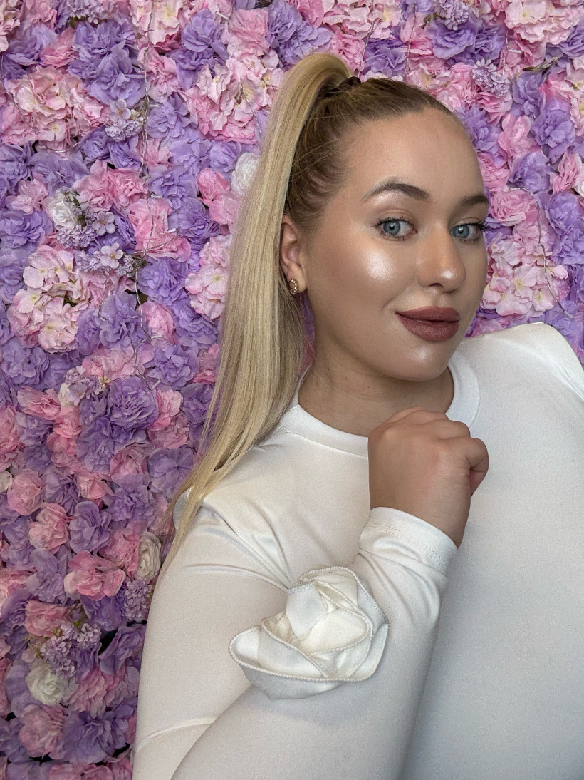 Bluzka z Różą poduszki