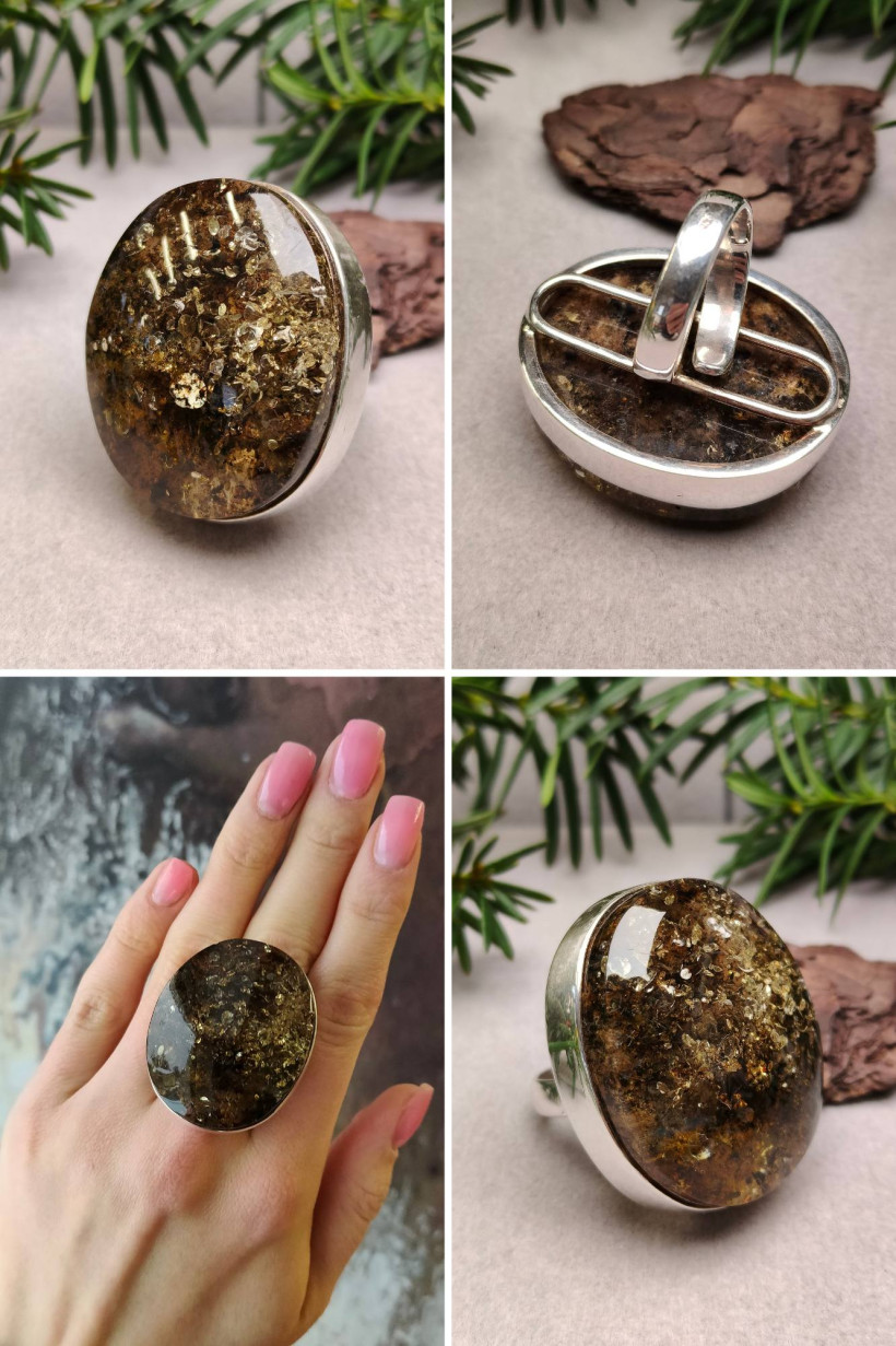 Duży pierścionek z bursztynem bałtyckim zielonym i inkluzjami, srebro 925 regulowany