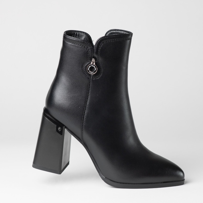 WYPRZEDAŻ Botki damskie na słupku GOODIN GD-FL2084 czarne klasyczne