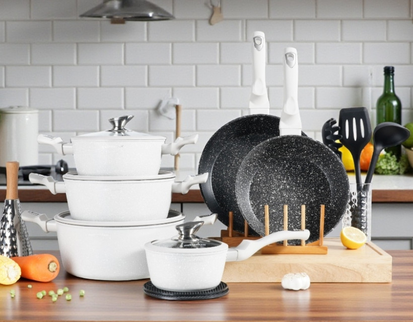 15-częściowy zestaw naczyń kuchennych z kutego aluminium - MP-7004