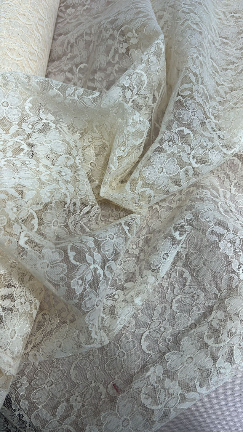 PIZZO RIGIDO COLORE CREMA 100% POLIESTERE 50x150 cm