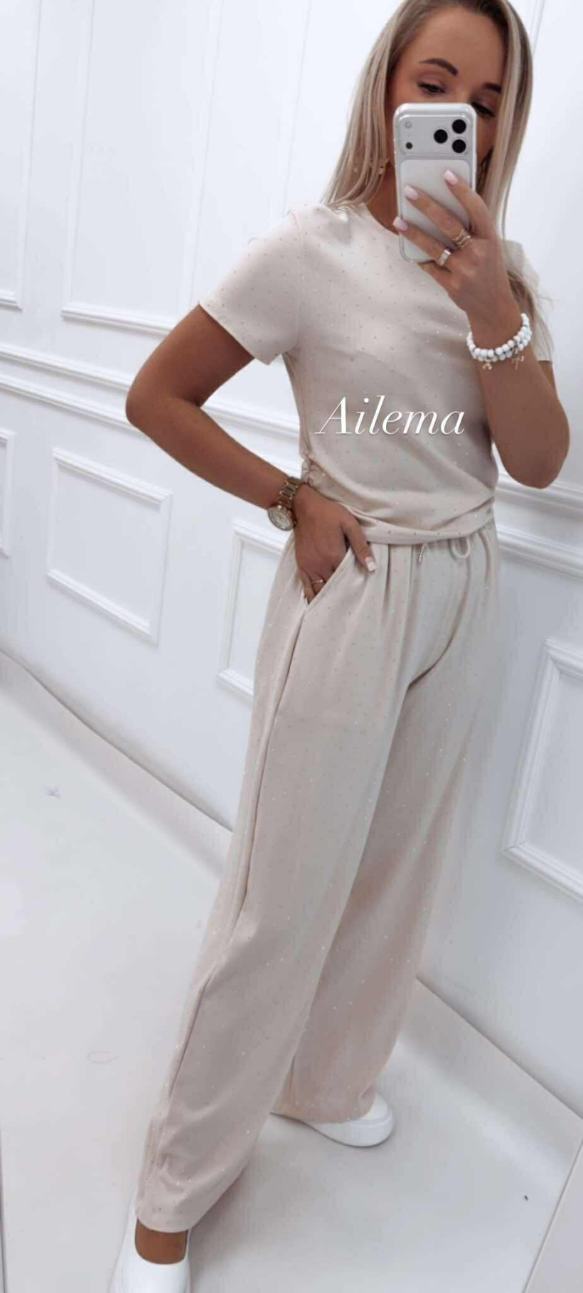 Komplet dresowy z kryształkami  F887  koszulka i dresy 