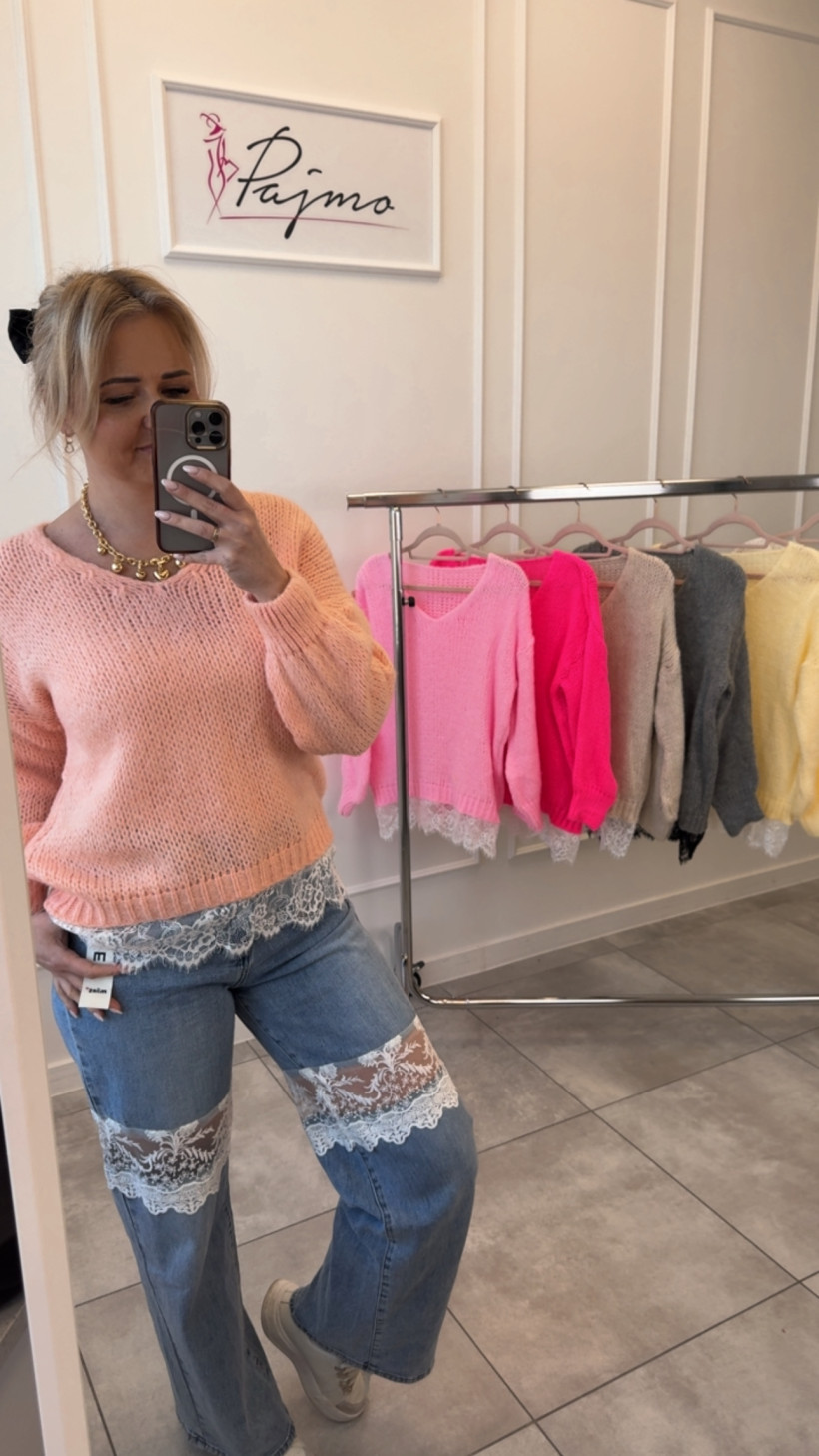 Sweter z koronką 14234