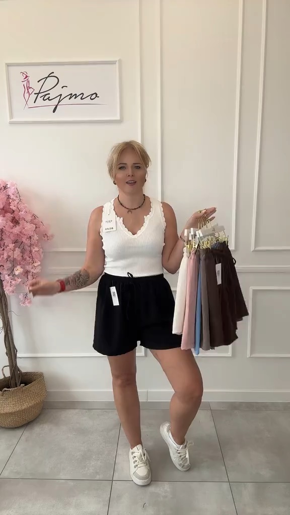 Spodenki zwiewne 14695