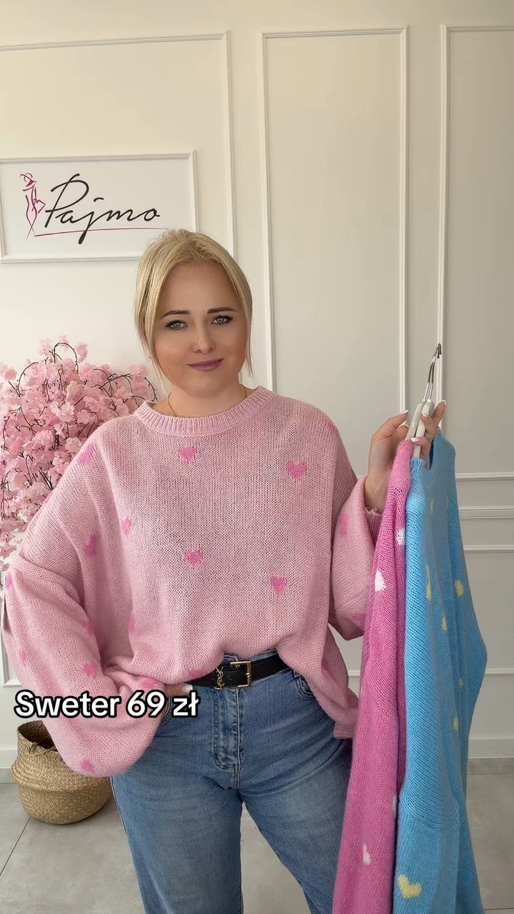 Sweter oversizowy serca 14327