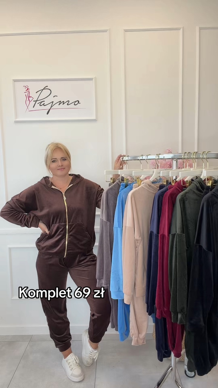 Komplet welurowy rozpinany 15350
