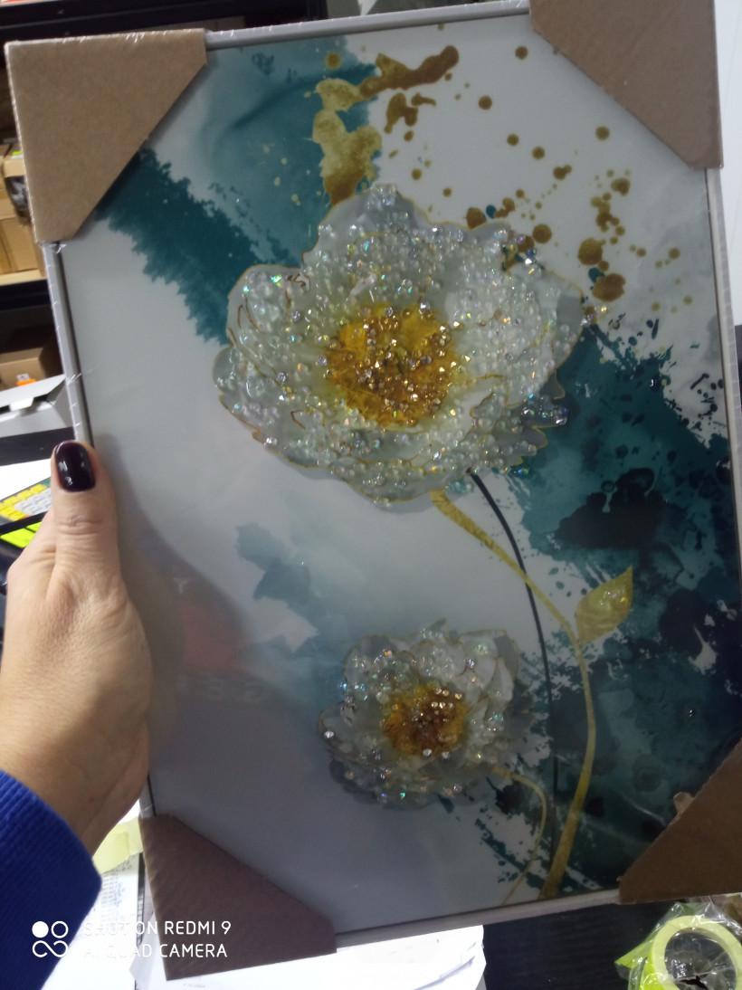 Obraz peonia biała z niebieskim z kryształkami 25x35 JR2268