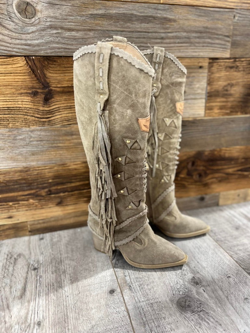 By o la la..! kozaki boho z frędzlami