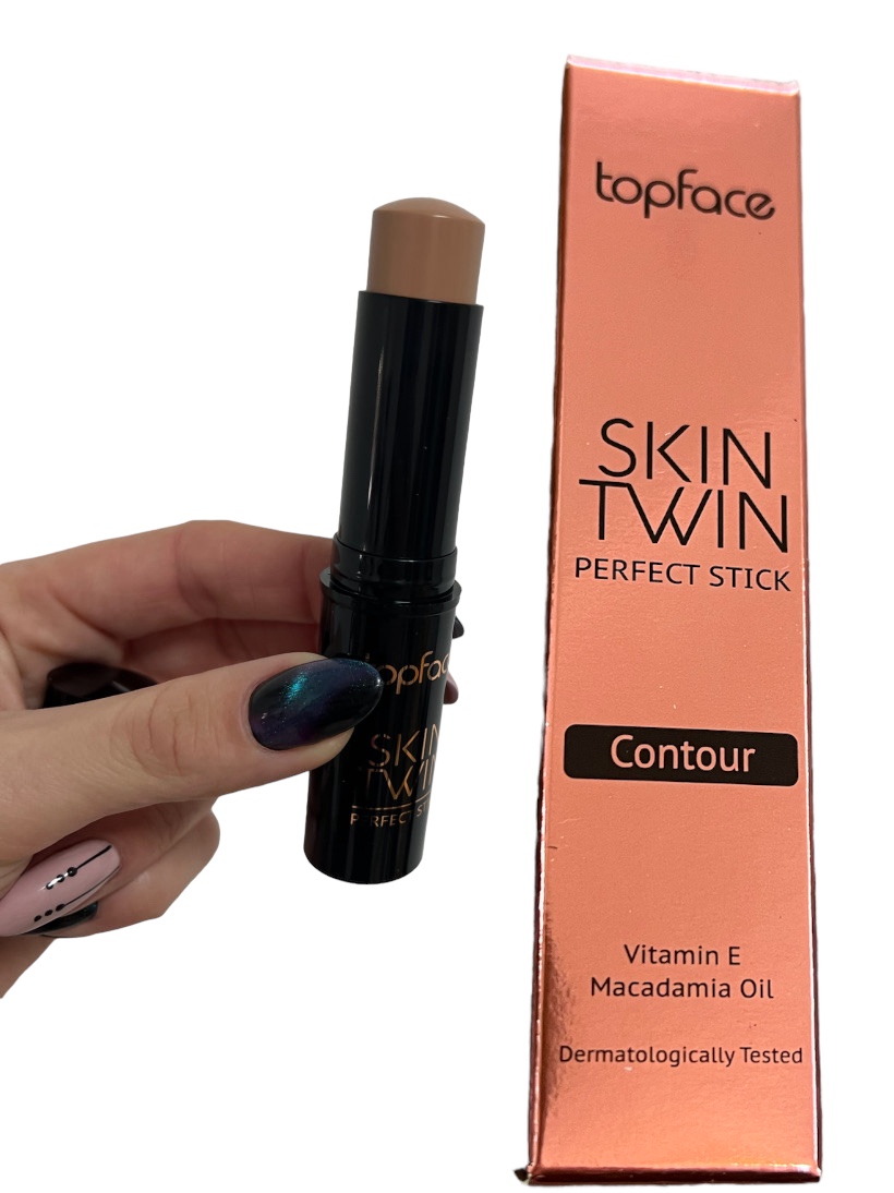 Bronzer do konturowania twarzy