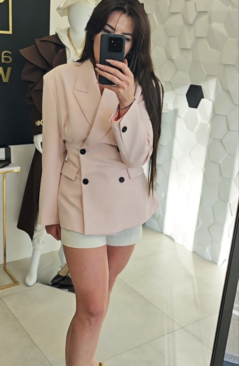 123232688-0.webp