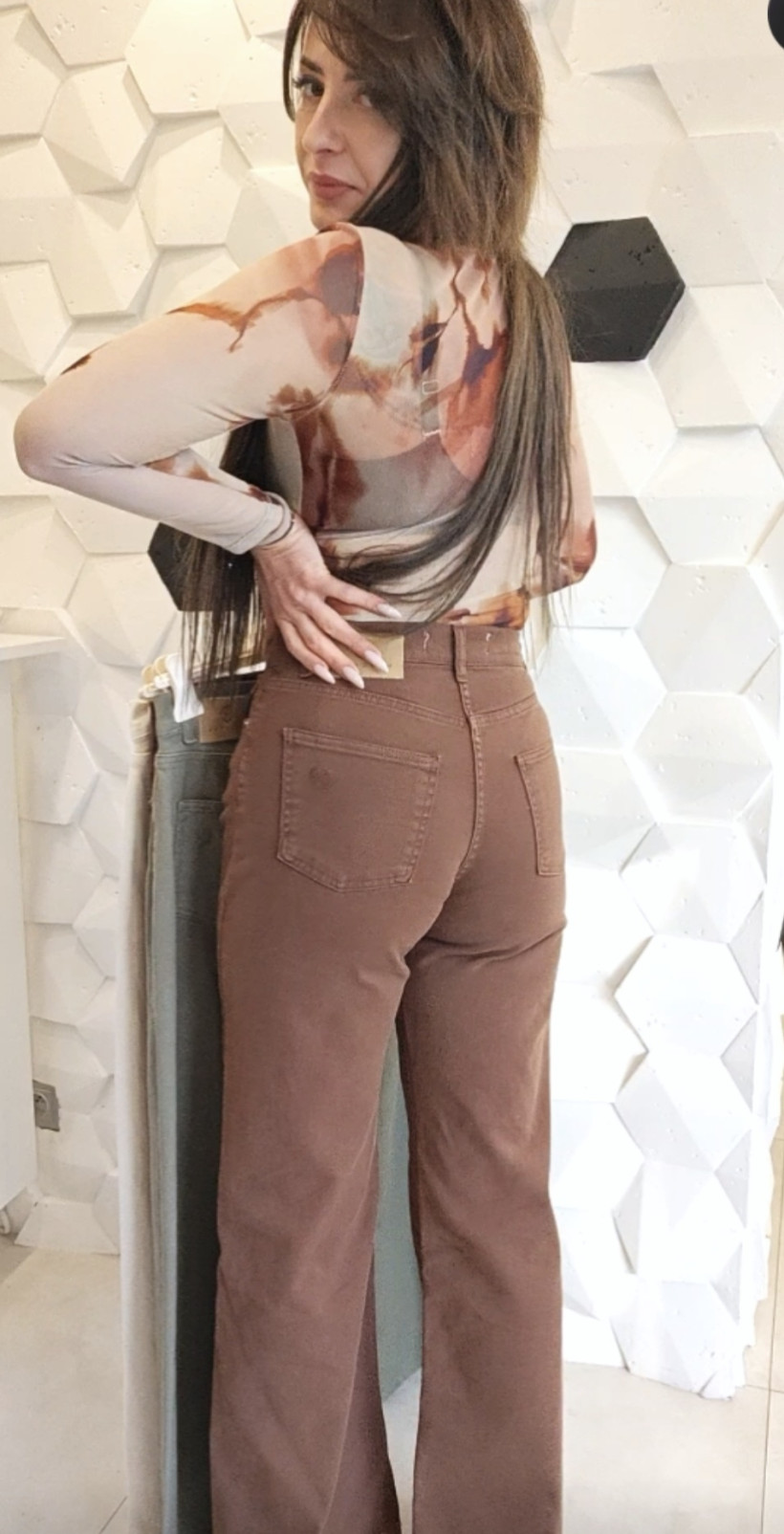 123628470-2.webp