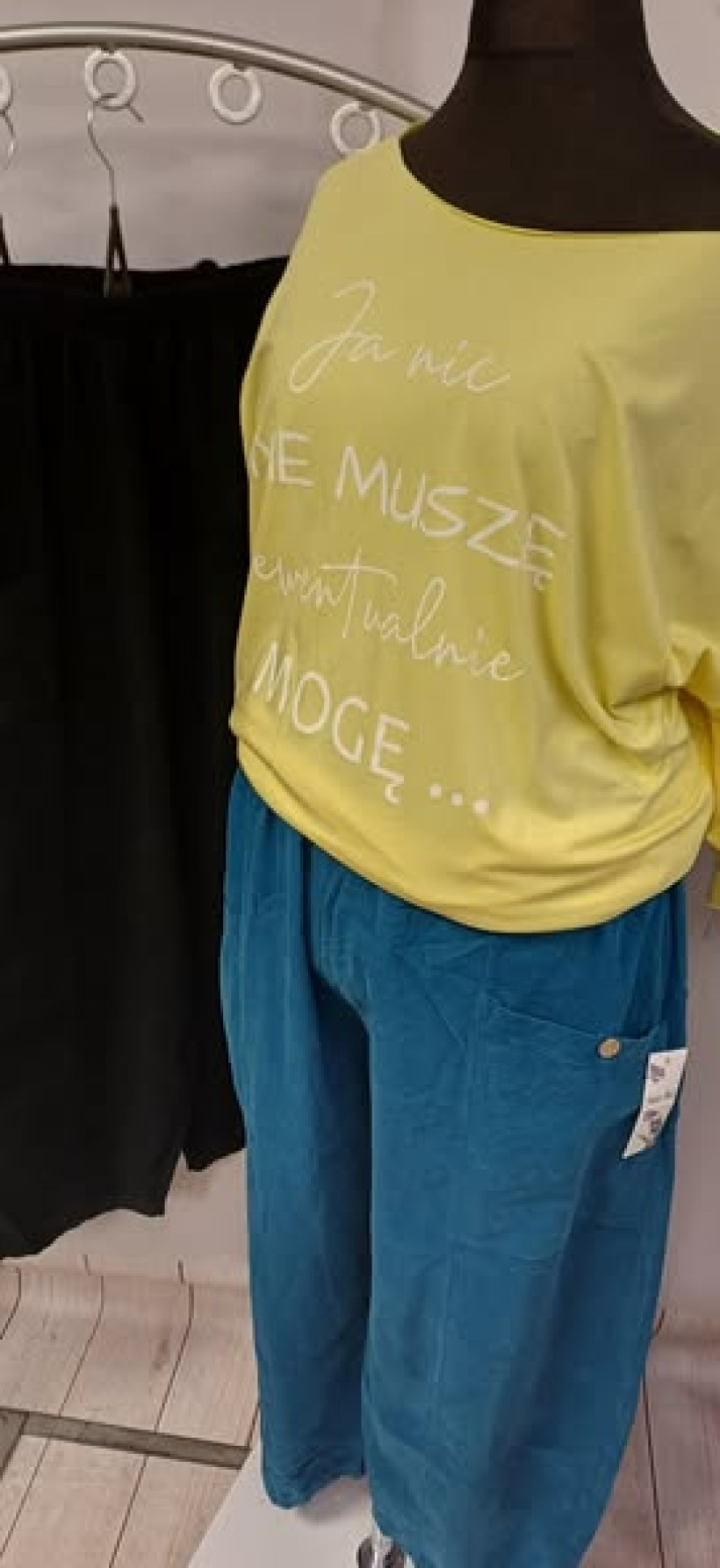 123748974-2.webp
