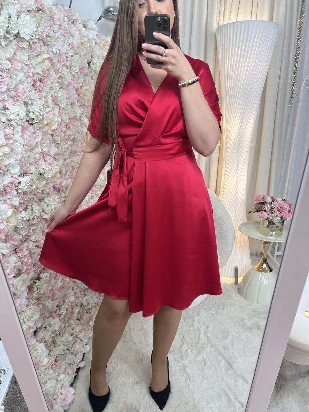 123751952-2.webp