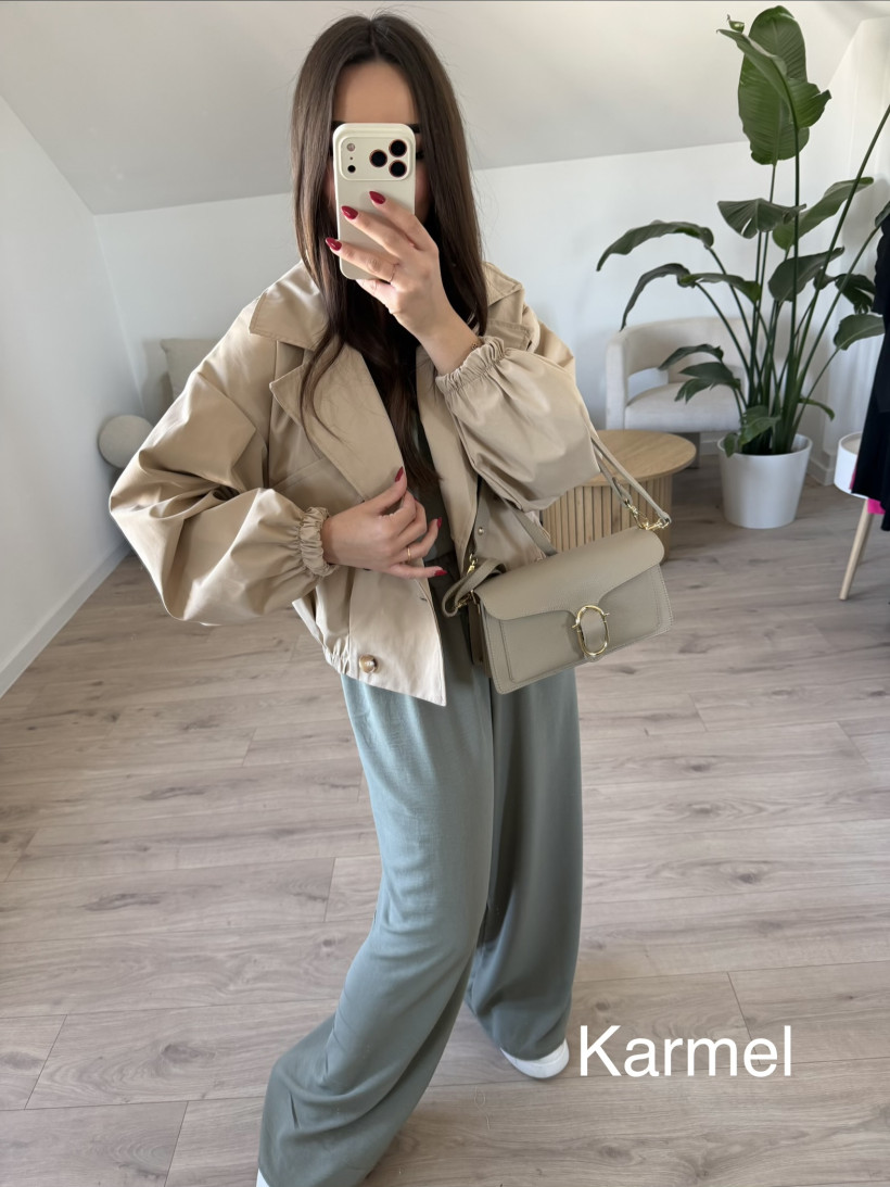 123764104-8.webp