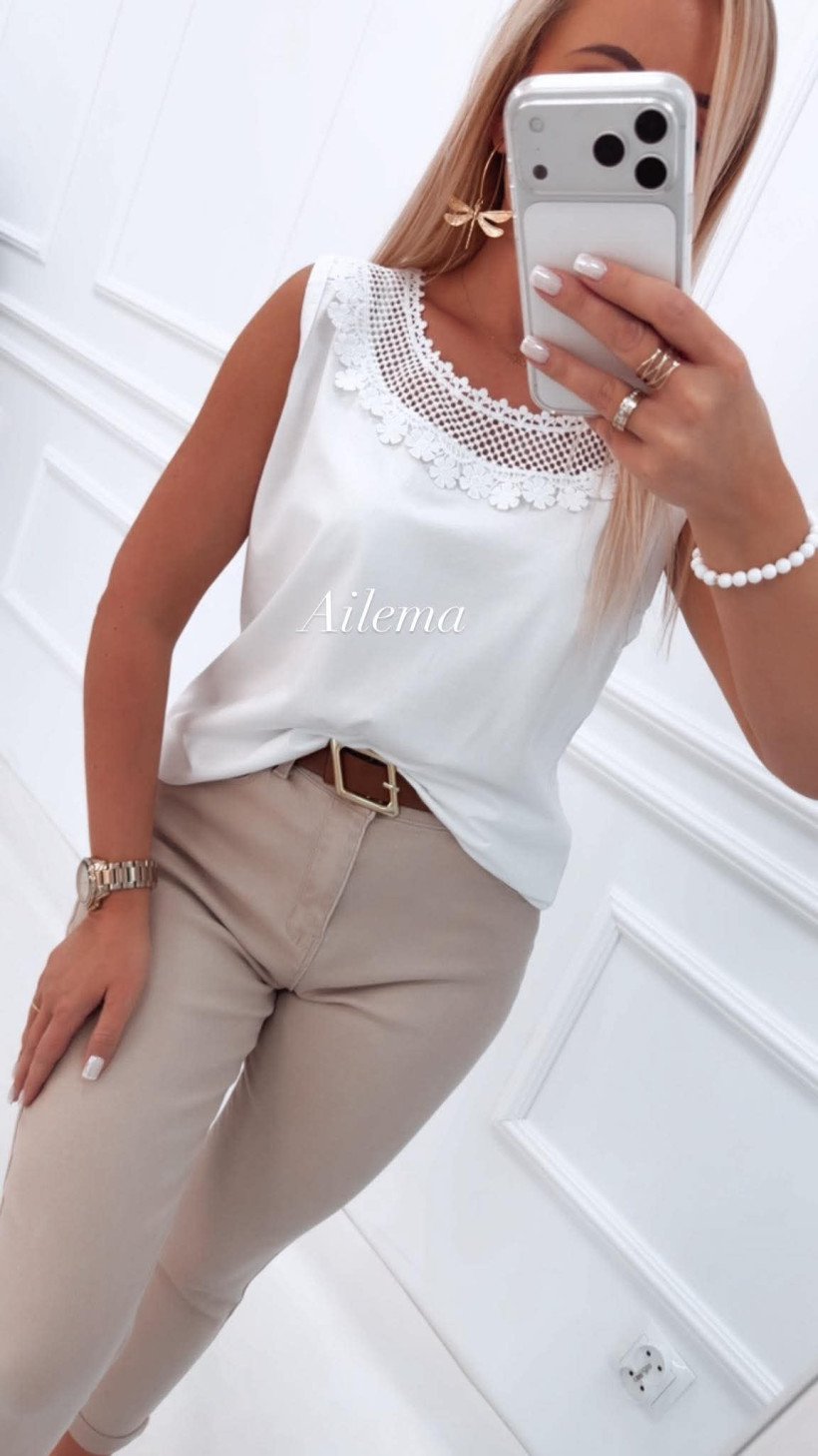 123764544-1.webp