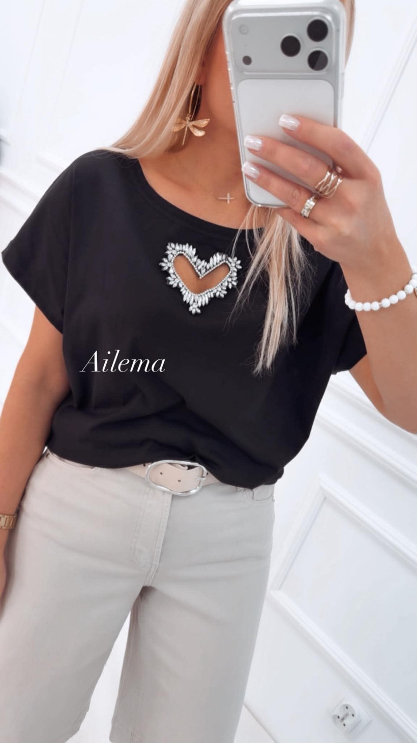 123769860-4.webp