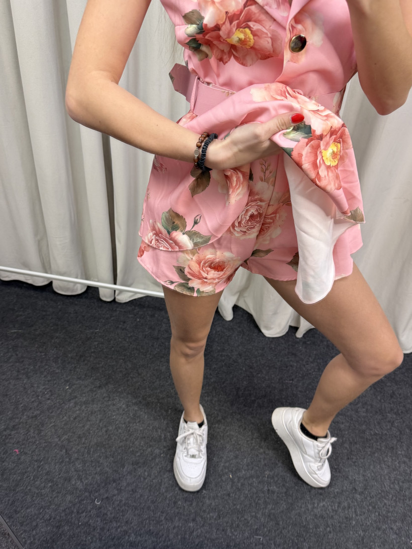 123774787-2.webp