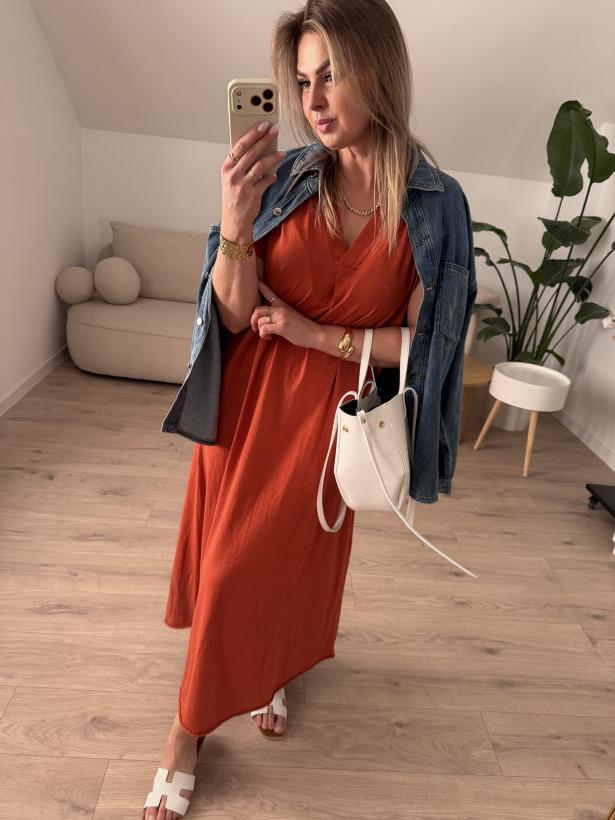 123810752-3.webp