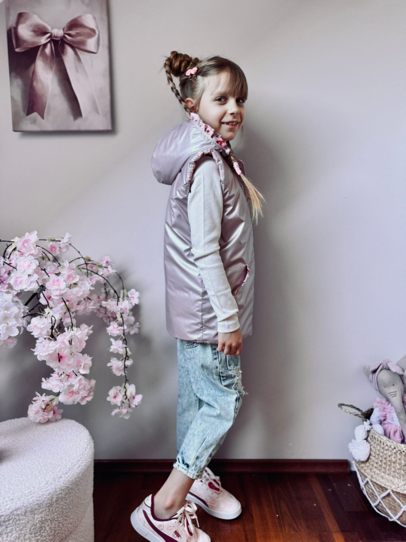 123811414-8.webp