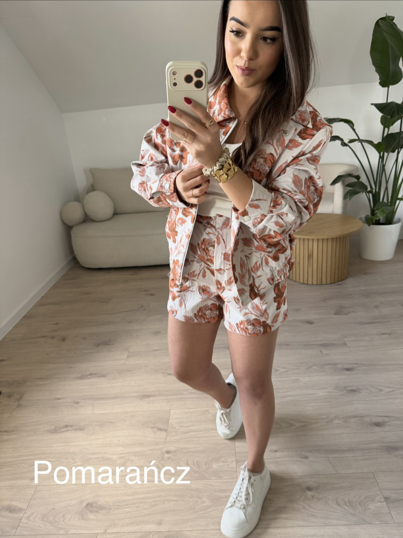 123811821-2.webp