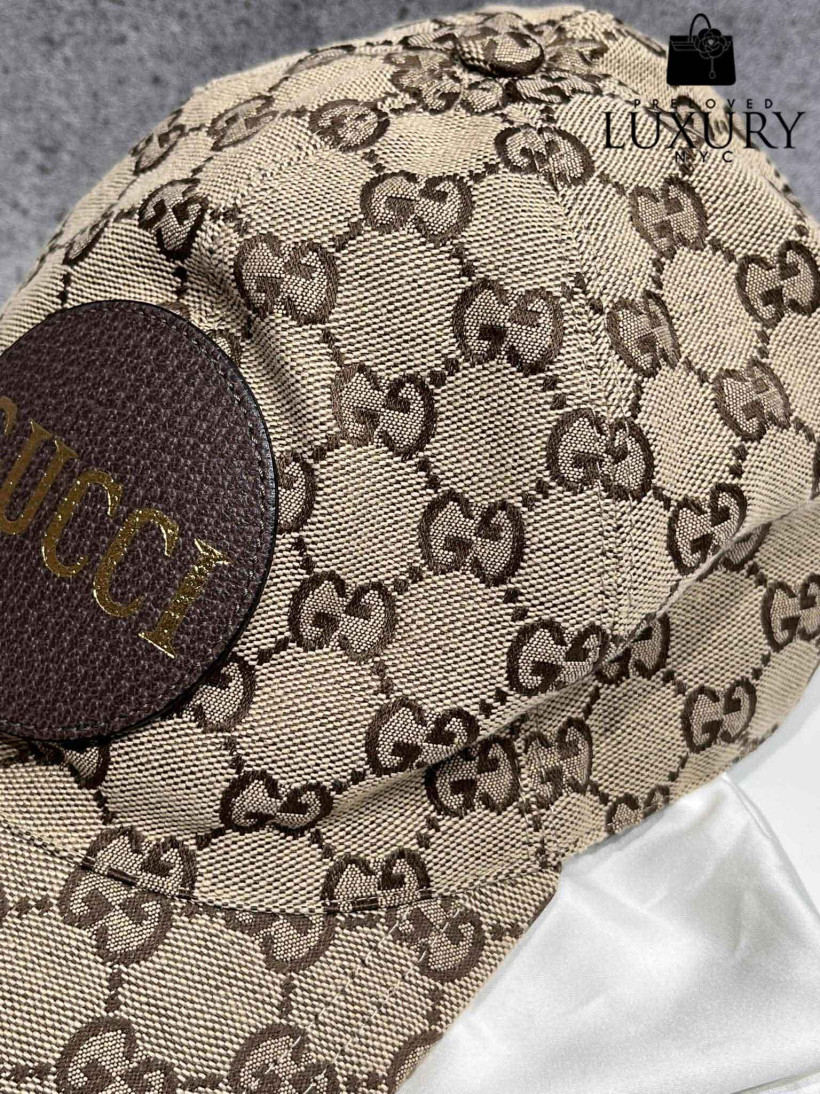 123823752-6.webp