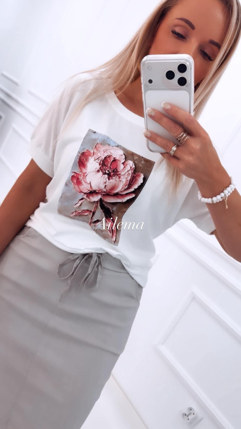 123830565-2.webp