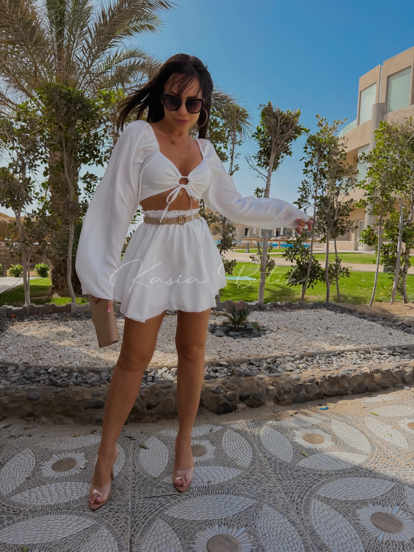 123873798-7.webp