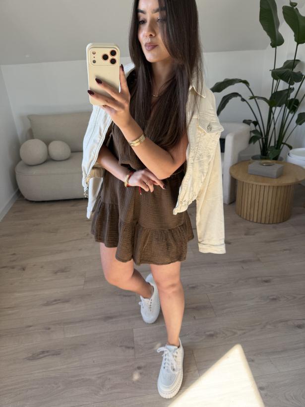 123876693-8.webp