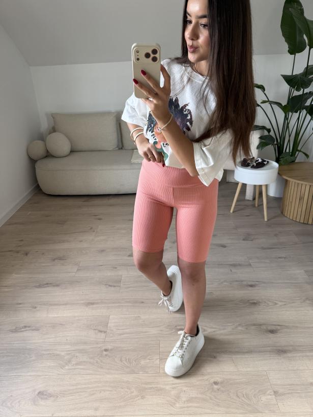 123884696-3.webp