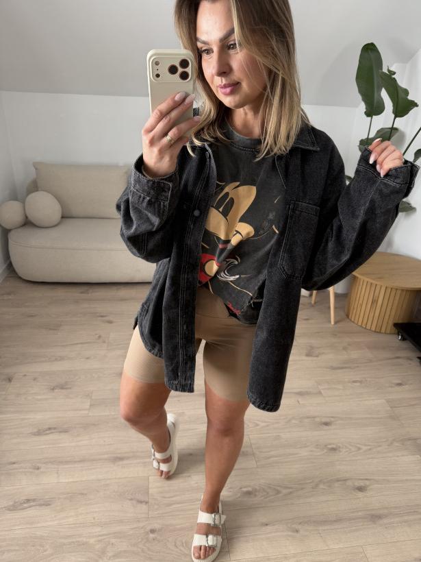 123893231-3.webp