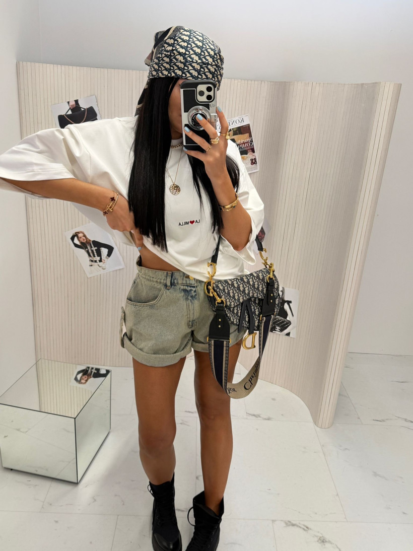 123903383-0.webp